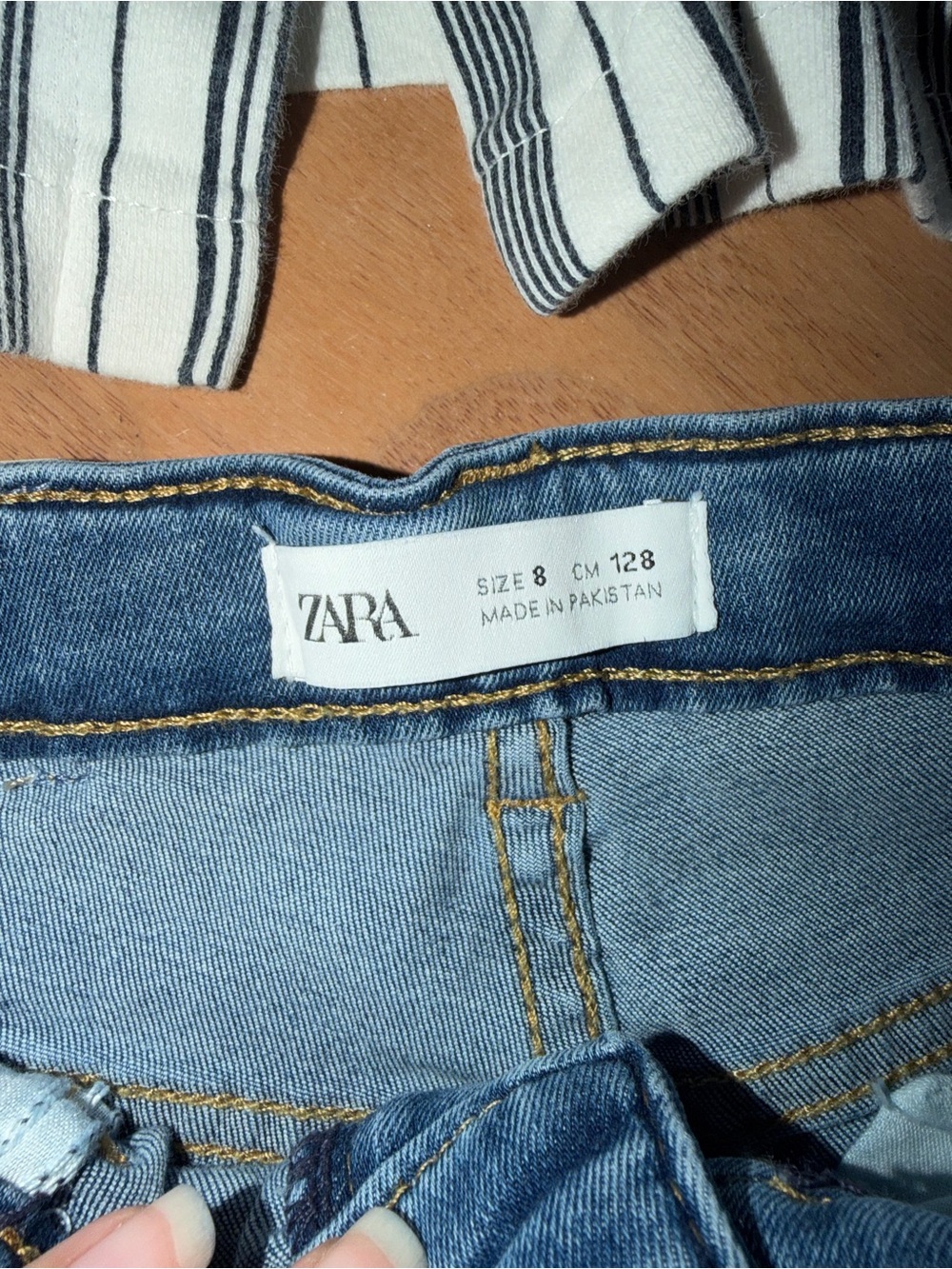 Girls clothes bundle. - Picture 8 of 10